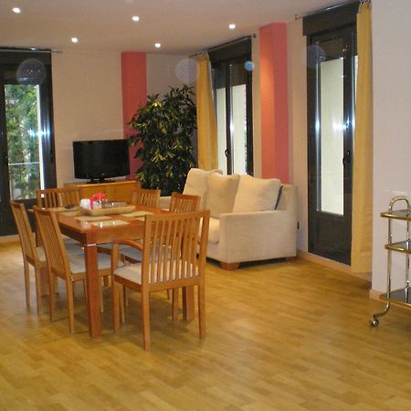Apartamentos Plaza Espana Deluxe Zaragoza Exterior photo